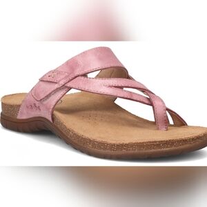 Taos The Perfect Rustic Pink- Leather  Strappy Sandals Sz.6